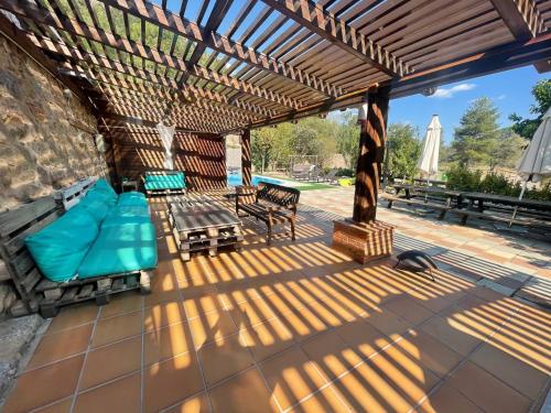 LUXURY CASA RURAL "BALCONY" con piscina