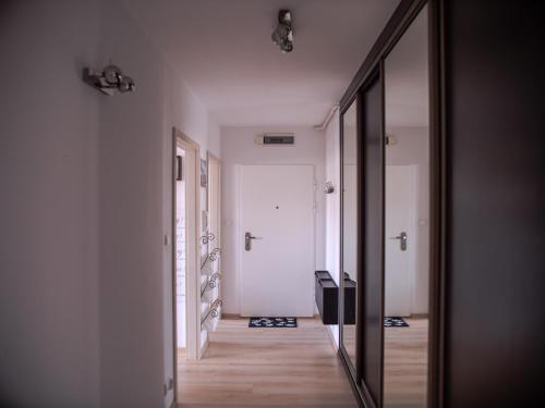 SDH 2 Radzymin comfortable apartment near Warsaw in Радзимін