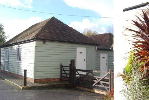 Hare & Hounds Bed & Breakfast - image 10