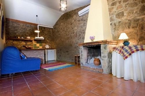 One-Bedroom Apartment (2 Adults)