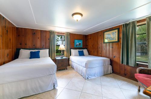 Rock Reef Resort - image 10