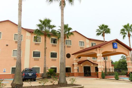 Americas Best Value Inn and Suites Houston FM 1960