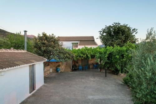  Cortijo La Torrecilla in Quesada