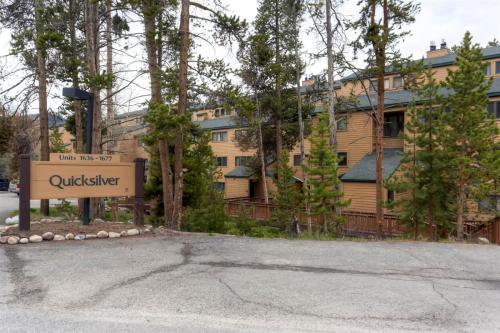 North Keystone 2 Bedroom Near Conference Center in Keystone, USA
