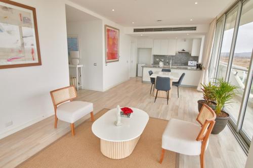 Facilities, Karibao Resort Town in Playas Villamil