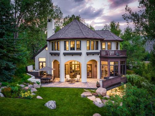 Beautiful Beaver Creek Mountain Villa. 5br/6ba w. Private Hot Tub! in Beaver Creek, USA
