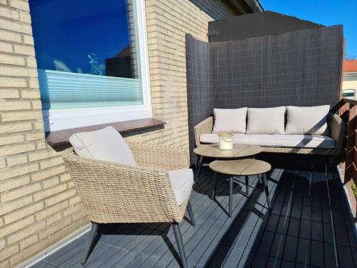 Balkons/terase, Stylische Wohnung mit Weitblick und großem Balkon in Karolinenkoga