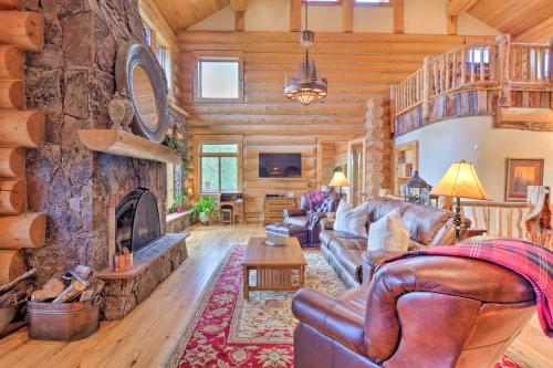 Fairplay Log Cabin with Deck 26 Mi to Breck! - image 6