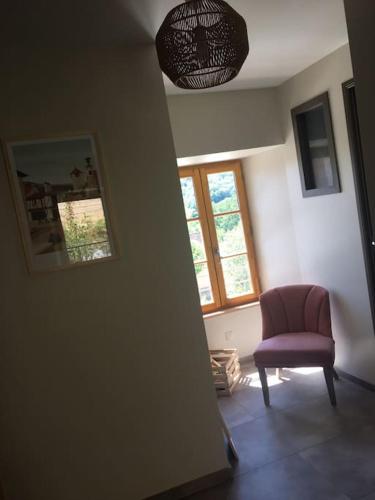 La Maison de LAZ , maison de caractère entièrement rénovée 2022 (La Maison de LAZ , maison de caractere entierement renovee 2022) in Saint-Pierre-Toirac