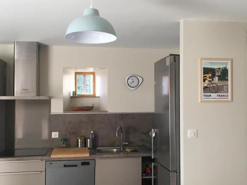 La Maison de LAZ , maison de caractère entièrement rénovée 2022 (La Maison de LAZ , maison de caractere entierement renovee 2022) in Saint-Pierre-Toirac