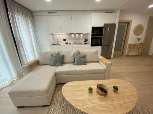 Move in Miragaia