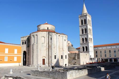 Apartments by the sea Zadar - 5869 - main image