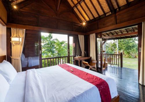 Amanuba Ersadeva Resort  near Tembles Beach