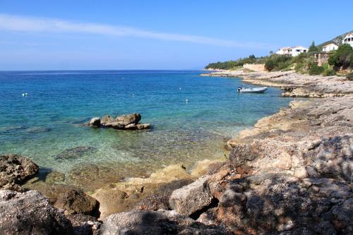Apartments and rooms by the sea Zavala, Hvar - 8784
