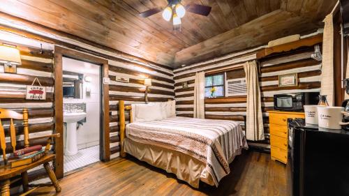 Log Cabin Motor Court Log Cabin Motor Court