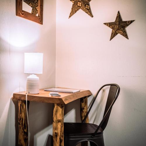 Log Cabin Motor Court Log Cabin Motor Court