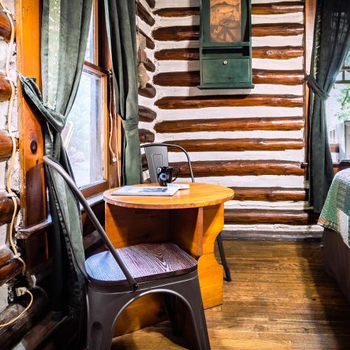 Log Cabin Motor Court Log Cabin Motor Court