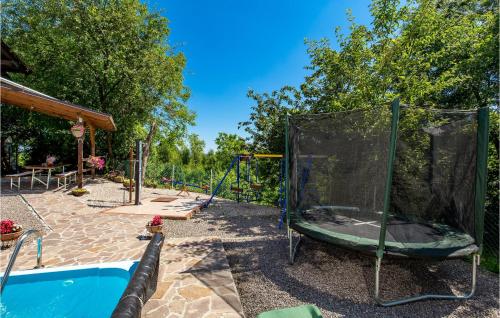 الأنشطة, Beautiful Home In Plaski in Plaski