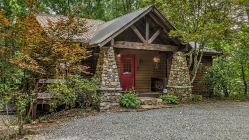 Four-Bedroom Holiday Home image 1