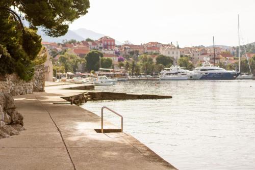 Hotel Supetar - image 3