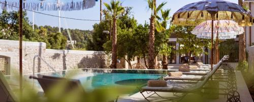 Hotel Supetar - image 8