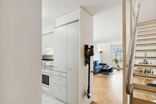Spacious Central Apartments HOTING in 8. Seefeld-Mühlebach-Weinegg