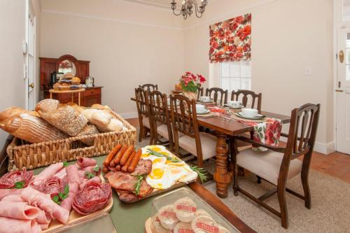 Instalações, Cliff Cottage Guesthouse in Hermanus