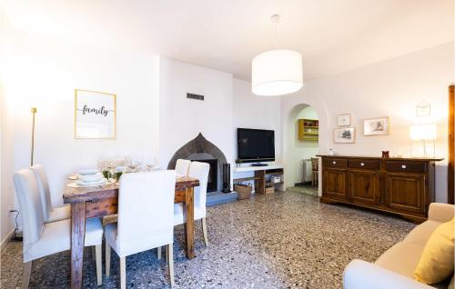 3 Bedroom Stunning Home In Marliana