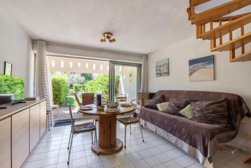 Two-Bedroom Apartment image 10