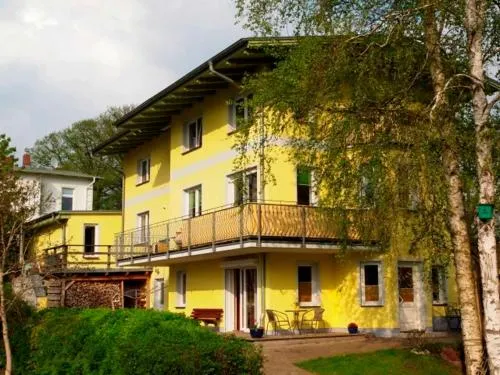 Ferienwohnung Bergstraße Whg 01 in Ahlbeck, Deutschland