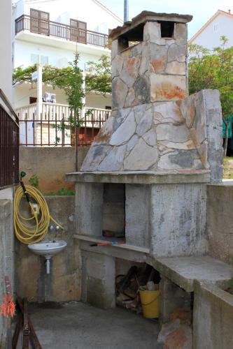 Apartments and rooms with parking space Hvar - 8717 - main image