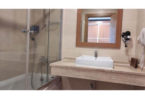 Westport Istanbul Resort & Spa Hotel Westport Istanbul Resort & Spa Hotel