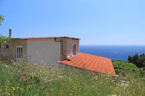  Apartments with a parking space Sveta Nedilja, Hvar - 8792 in Sveta Nedelja