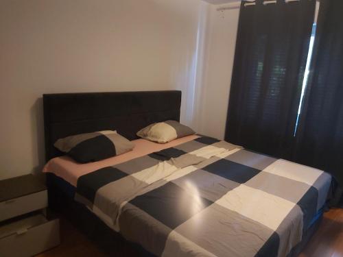 . Apartment Ploiesti