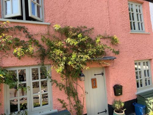 B&B Oakford - Sausage Cottage in Oakford Village 4 Bed Garden Local Pub - Bed and Breakfast Oakford