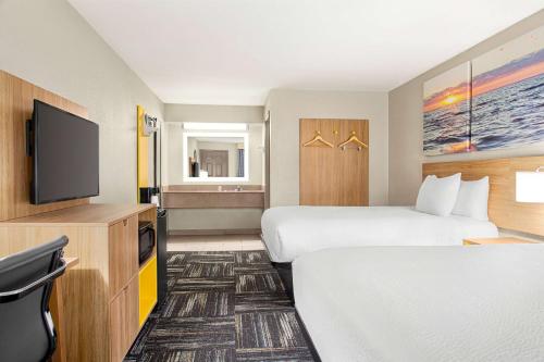 Days Inn by Wyndham Paris - image 14