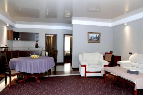 382419612 Best Western Plus Paradise Hotel Dilijan