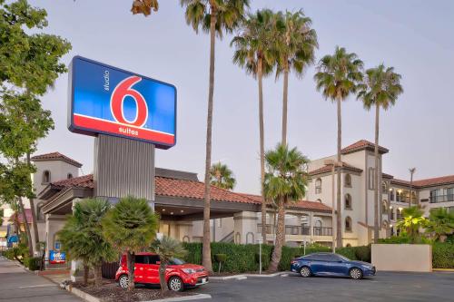 Studio 6 Suites Lawndale, CA South Bay in Lawndale, USA