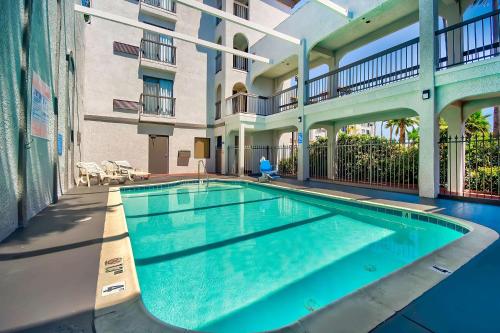 Studio 6 Suites Lawndale, CA South Bay in Lawndale, USA