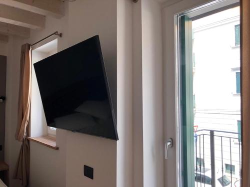 Quadruple Room with Sea View image 3