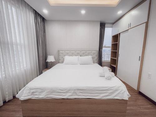 Sunrise CityView Apartment - Can Ho Dich Vu - Serviced Apartment - Cheap Serviced Apartment - Thao S in Фуоккьен