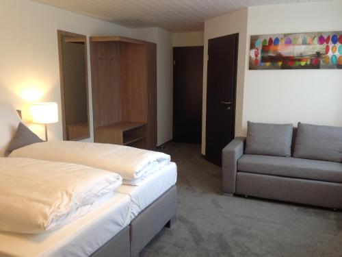 Facilities, Tankbar's Hotelchen in Heroldsberg