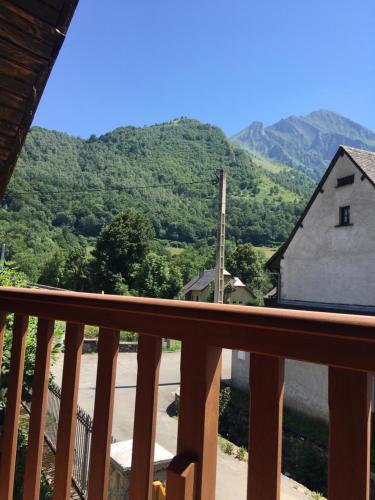 Maisonette 'La Toue' in Pyrenees National Park in 阿肯馬素