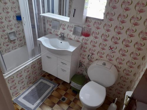 Phaethon Hotel - image 4