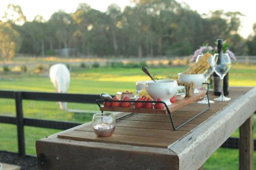 Wagtail Nest Country Retreat - Longford Vic 3851 Gippsland Region