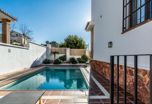 Vistas, Villa Blanca - piscina de sal, playa 15mn, sierra in Velez de Benaudalla