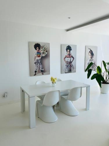 บริการและสิ่งอำนวยความสะดวก, FeWo Silberberg im Loftstil mit Terrasse in ลีองเบิร์ก