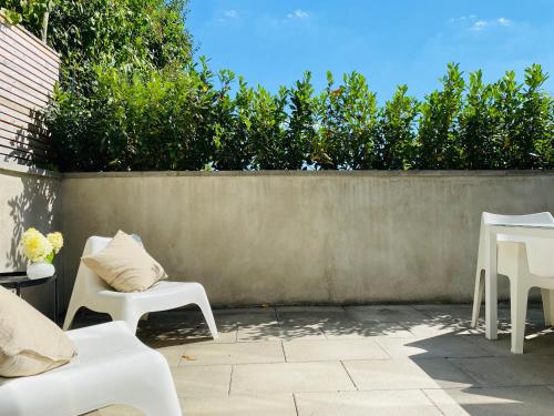 ทัศนียภาพ, FeWo Silberberg im Loftstil mit Terrasse in ลีองเบิร์ก