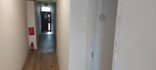 Picture of Lovely 3-Bed Apartment In Parkgate Rotherham