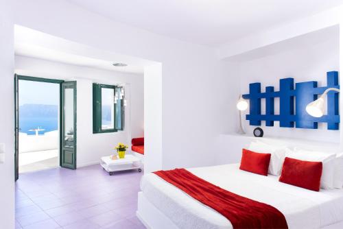Avant Garde Suites - image 13